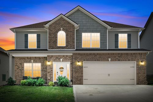 1533 Kestrel Dr, Clarksville, TN, 37040-1540 | Card Image