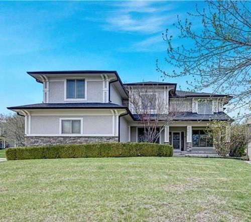 9626 Falcon Valley Dr, Lenexa, KS, 66220-9755 | Card Image