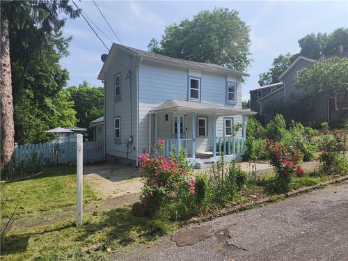 71 Hopkins St, Mount Morris, NY, 14510-1333 | Card Image