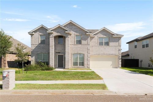 3704 Falcon Dr, Mission, TX, 78572-4977 | Card Image