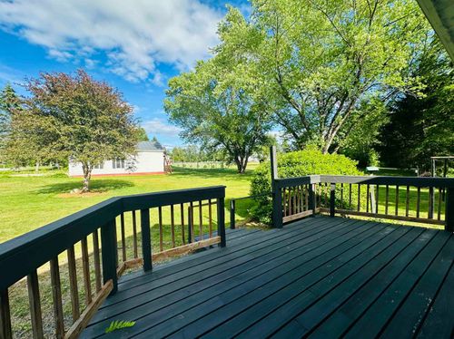 328 Corbin Rd, Newport, NH, 03773-2205 | Card Image