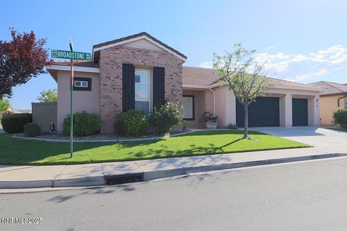 1692 Broadstone Way, Reno, NV, 89521-4055 | Card Image