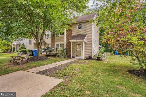 58 Meeting House Ln, TURNERSVILLE, NJ, 08012-1746 | Card Image
