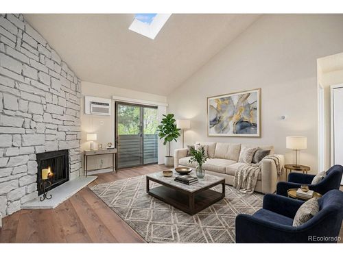 unit-7-304-10150 E Virginia Ave, Denver, CO, 80247-1356 | Card Image