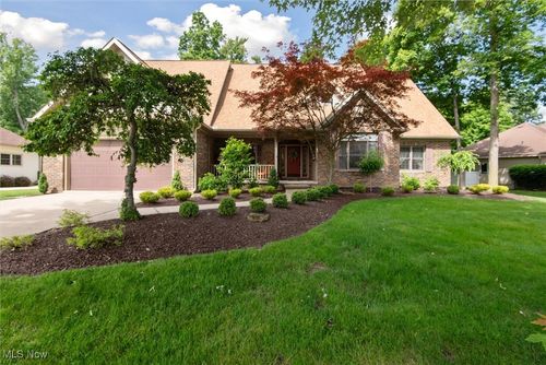 6080 Center St, Mentor, OH, 44060-2251 | Card Image