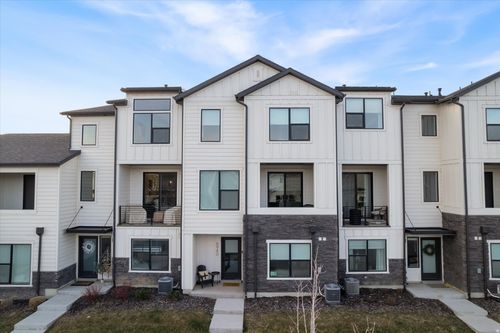174-5940 N 5000 W, Mountain Green, UT, 84050-6003 | Card Image