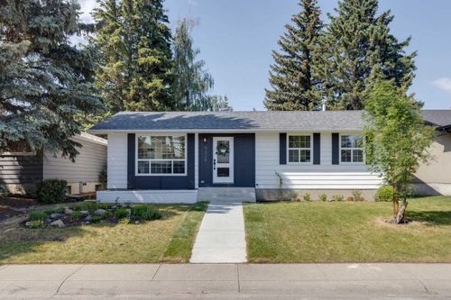 5328 La Salle Cres Sw, Calgary, AB, T3E5Y5 | Card Image