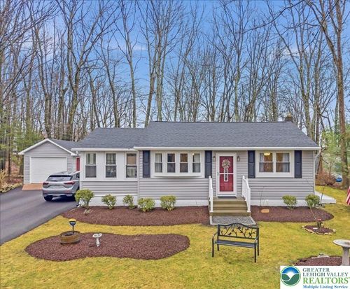 1249 Lexington Ave, Pocono Summit, PA, 18346-7791 | Card Image