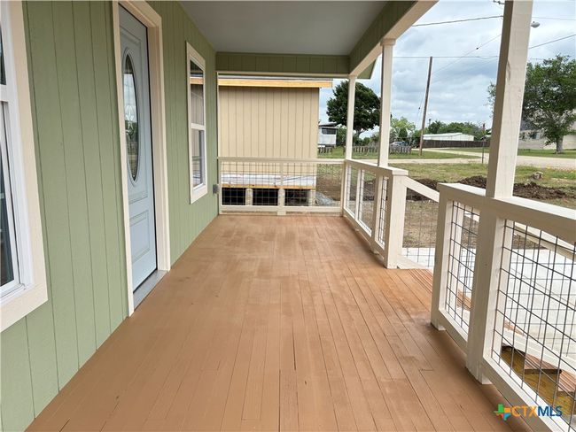 covered porch | Image 29