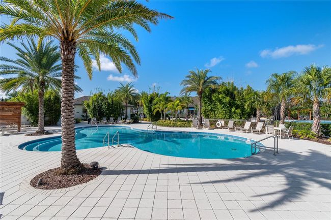2042 Key Bay Trl, House other with 2 bedrooms, 2 bathrooms and null parking in KISSIMMEE FL | Image 55