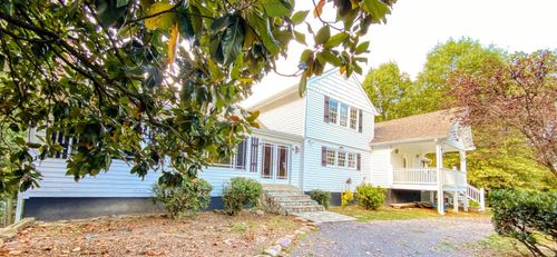 1325 Flat Woods Rd, Dandridge, TN, 37725-5149 | Card Image