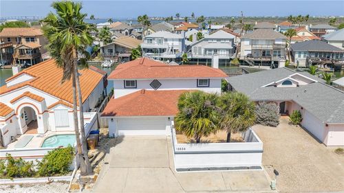 13538 King Phillip Ct, Corpus Christi, TX, 78418-6927 | Card Image