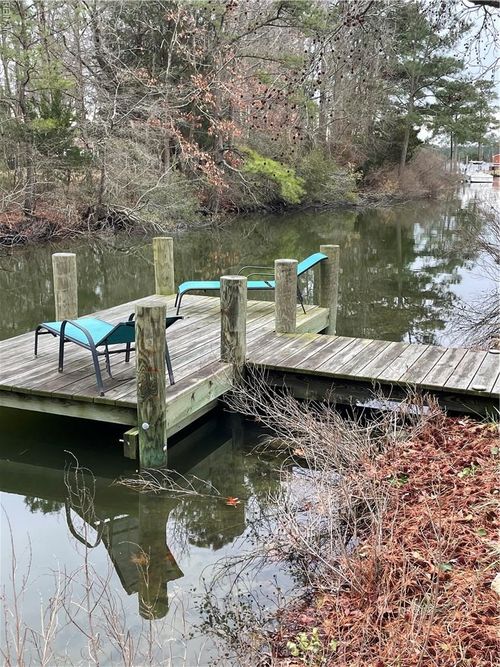 105 Glenn Cv, Seaford, VA, 23696-2545 | Card Image