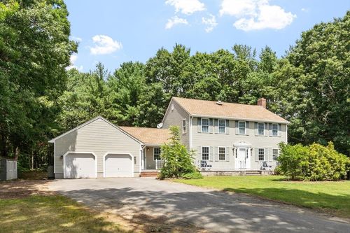 30 Twin Diamond Dr, Bridgewater, MA, 02324-2153 | Card Image