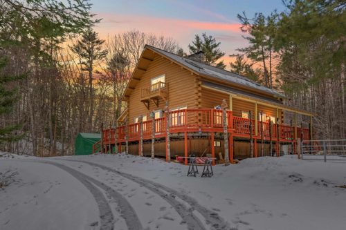 41 Effingwood Farm Rd, Effingham, NH, 03882-8400 | Card Image