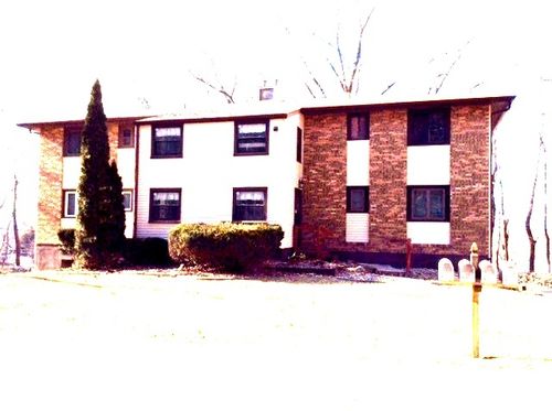 124-23 Cherry Hill Ct, Hampton, IL, 61256-9622 | Card Image