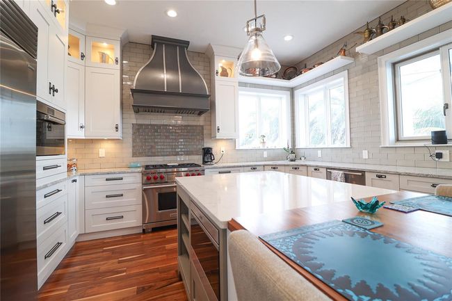 11105 5 Th St E, House other with 4 bedrooms, 4 bathrooms and null parking in TREASURE ISLAND FL | Image 13