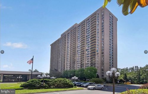 706s-3705 S George Mason Dr, FALLS CHURCH, VA, 22041-4770 | Card Image