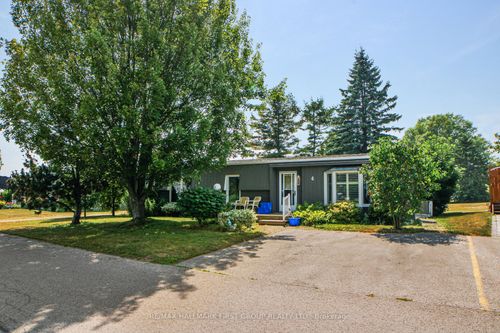 4 Kawartha Rd, Newcastle, ON, L1B1B9 | Card Image