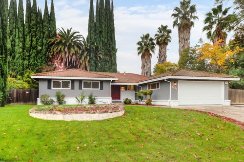 6235 Allenport Way, Sacramento, CA, 95831-1230 | Card Image