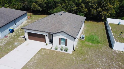 15631 Merlin Ave, MASCOTTE, FL, 34753-9104 | Card Image