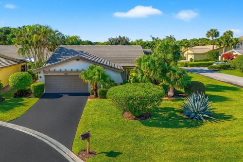 5743 Lakeview Mews Cir, Boynton Beach, FL, 33437-1514 | Card Image