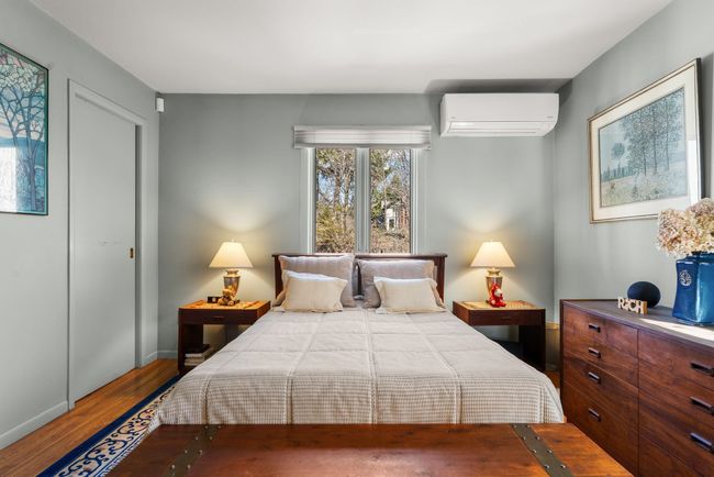 68 Ledge Rd, House other with 2 bedrooms, 2 bathrooms and null parking in Burlington VT | Image 39