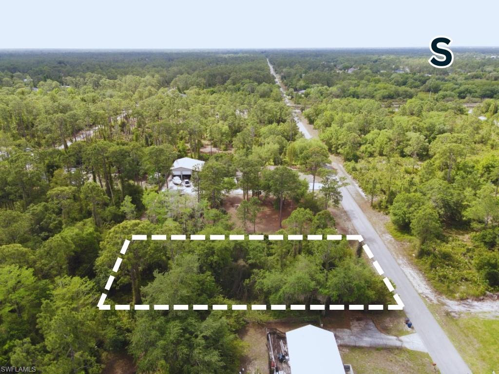 Land in LEHIGH ACRES 4