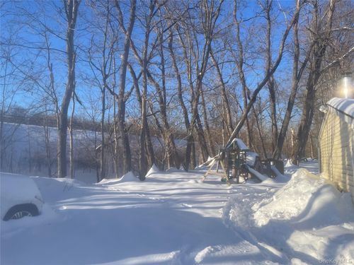 261 Titusville Rd, Poughkeepsie, NY, 12603-3269 | Card Image