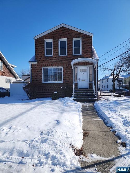 752 Ridge Rd, Lyndhurst, NJ, 07071-3216 | Card Image