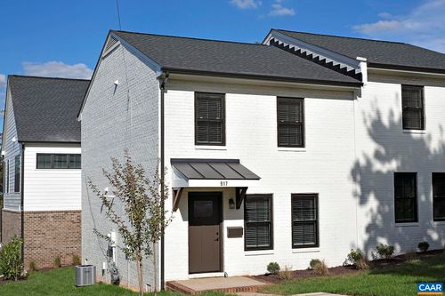 917 Belmont Ave, CHARLOTTESVILLE, VA, 22902-5905 | Card Image