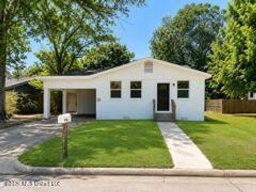 2011 14th St, Pascagoula, MS, 39567-5924 | Card Image