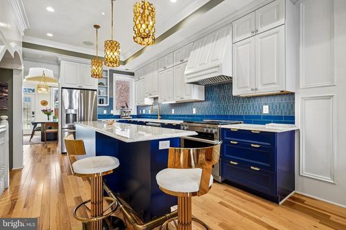 909 C St Ne, WASHINGTON, DC, 20002-6205 | Card Image