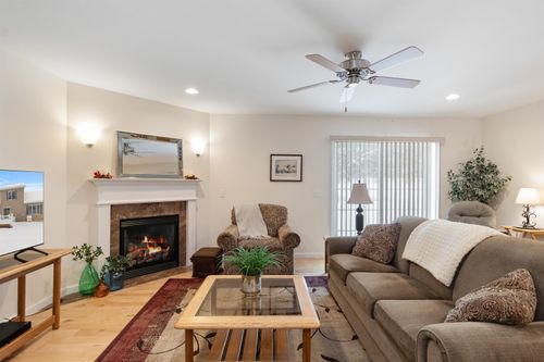 12 Brittany Ln, Saint Albans, VT, 05478-4469 | Card Image