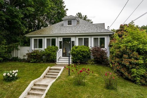 57 Rutland St, Dover, NH, 03820-3945 | Card Image