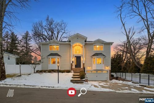 39 Drury Ln, Demarest, NJ, 07627-2006 | Card Image