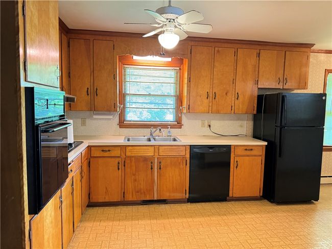 301 Clarendon Dr, House other with 3 bedrooms, 2 bathrooms and null parking in Clemson SC | Image 11