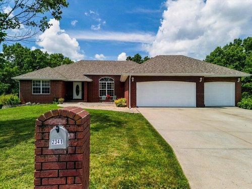 2341 Melton Dr, Nixa, MO, 65714-7139 | Card Image