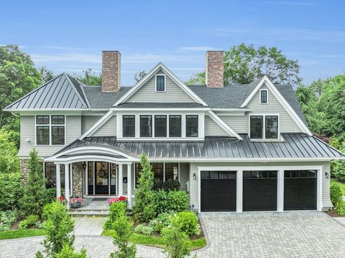36 Oakridge Rd, Wellesley, MA, 02481-2504 | Card Image