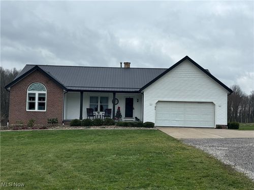 9616 Knowlton Road, Garrettsville, OH, 44231 | Card Image