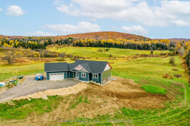 141 3 Mile Lake Rd, House other with 3 bedrooms, 2 bathrooms and 10 parking in Katrine ON | Image 38