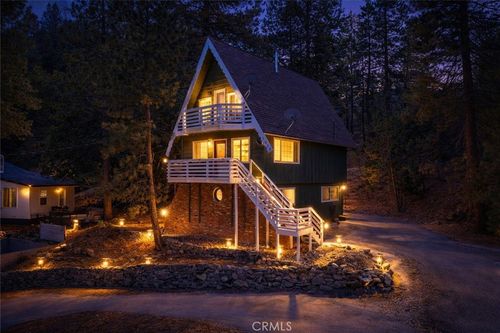 2073 Mojave Scenic Dr, Wrightwood, CA, 92397 | Card Image