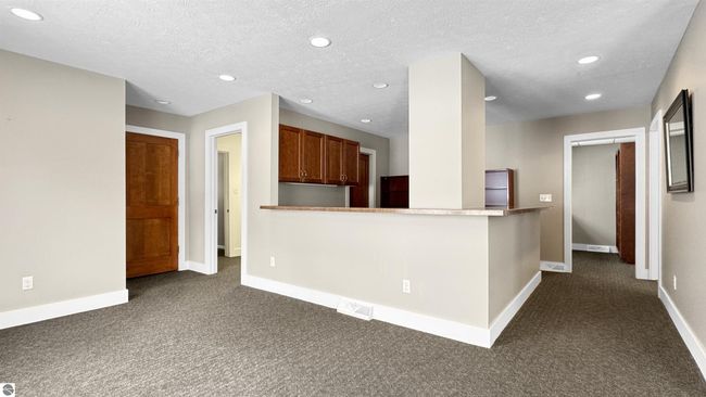 118 Stimson St, Home with 0 bedrooms, 0 bathrooms and 6 parking in Cadillac MI | Image 5