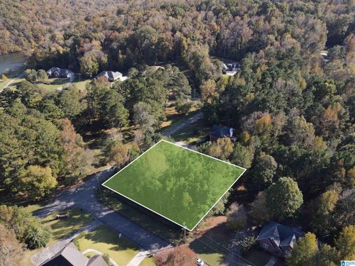 4-8040 Emerald Lake Dr W, PINSON, AL, 35126-2361 | Card Image