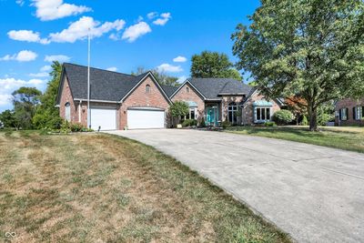 7600 Fieldstone Court, House other with 4 bedrooms, 3 bathrooms and null parking in Greenfield IN | Image 1