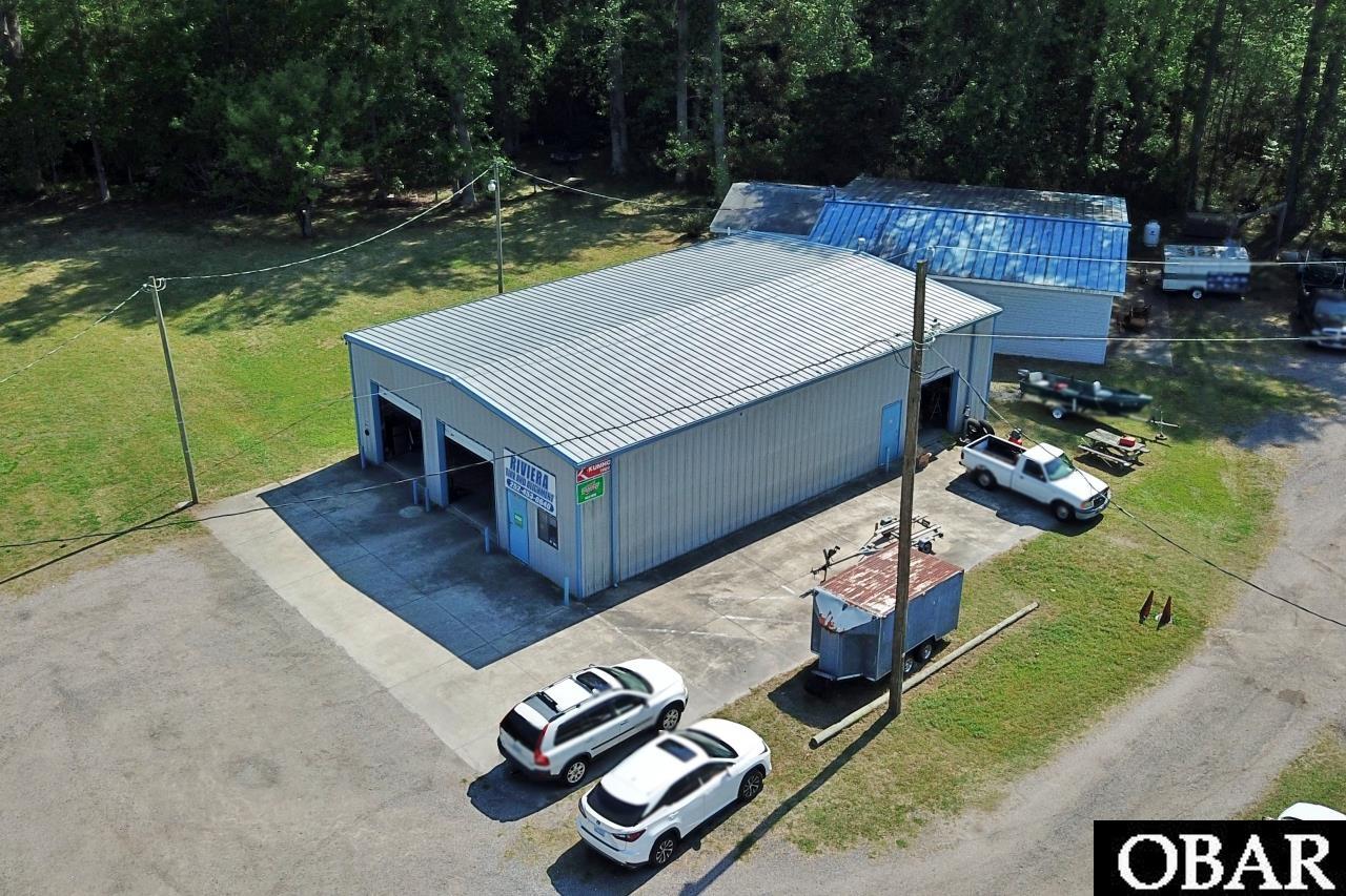 5574 Caratoke Hwy, Poplar Branch, NC 27965