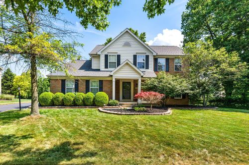 7672 Tullymore Dr, Dublin, OH, 43016-8476 | Card Image