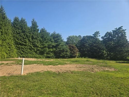 118 Winnapaug Rd, Westerly, RI, 02891-3522 | Card Image