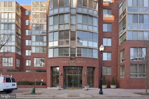 1-407-1050 N Taylor St, ARLINGTON, VA, 22201-4706 | Card Image