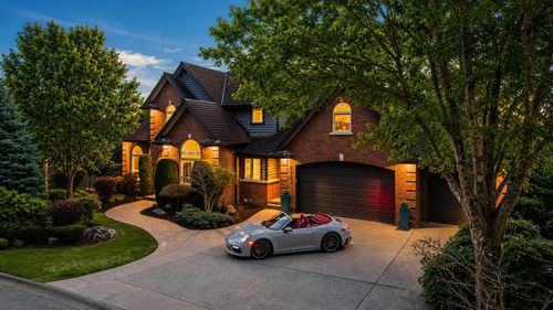 2405 Cranberry Crt, Abbotsford, BC, V3G2W8 | Card Image